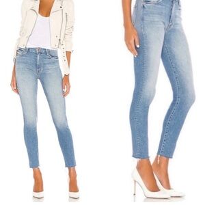 Mother sz 25 High Waisted Looker Ankle Fray in Shoot thrill wash blue Jeans